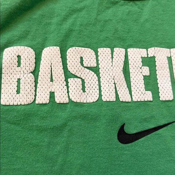 Y2K Nike Basketball Vintage T-Shirt - Picture 7 of 10